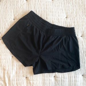 Black Athleta Hustle 3” Inch Short Size Medium